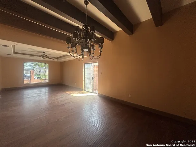 108 Palencia Laredo, TX 78046