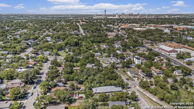 1822 Aransas San Antonio, TX 78203