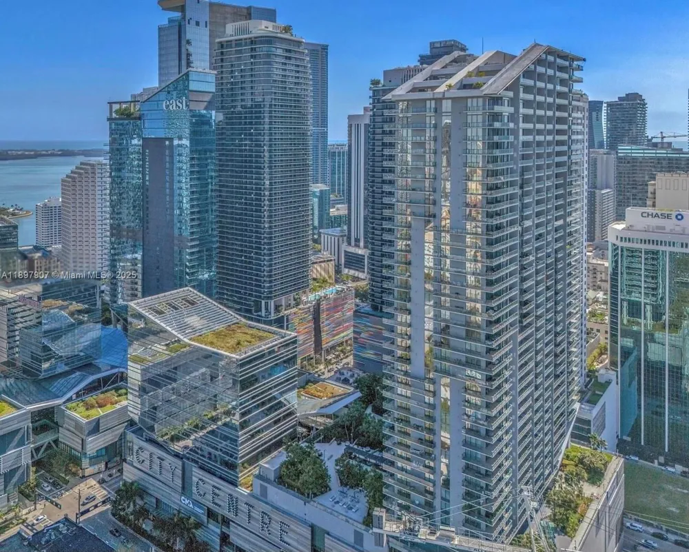 88 SW 7th St #3910 Miami, FL 33130