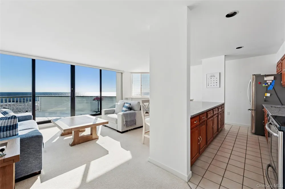 259 Dune #137 Westhampton Beach, NY 11978