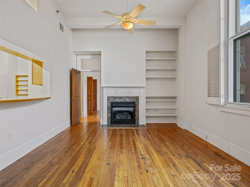 84 W Walnut Street #303 Asheville, NC 28801