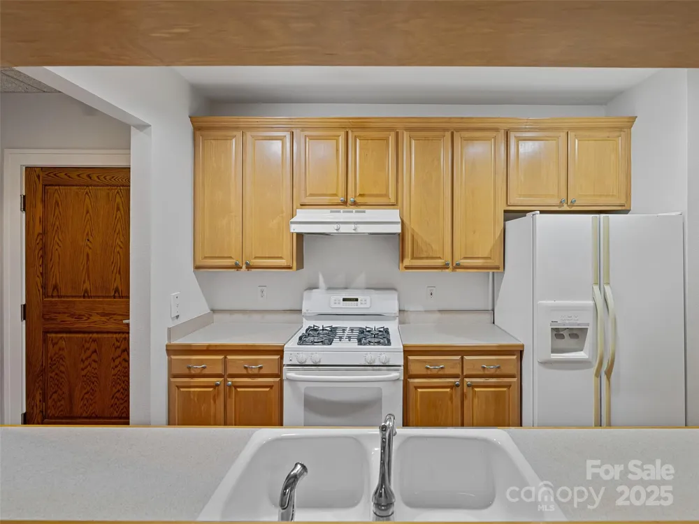 84 W Walnut Street #303 Asheville, NC 28801