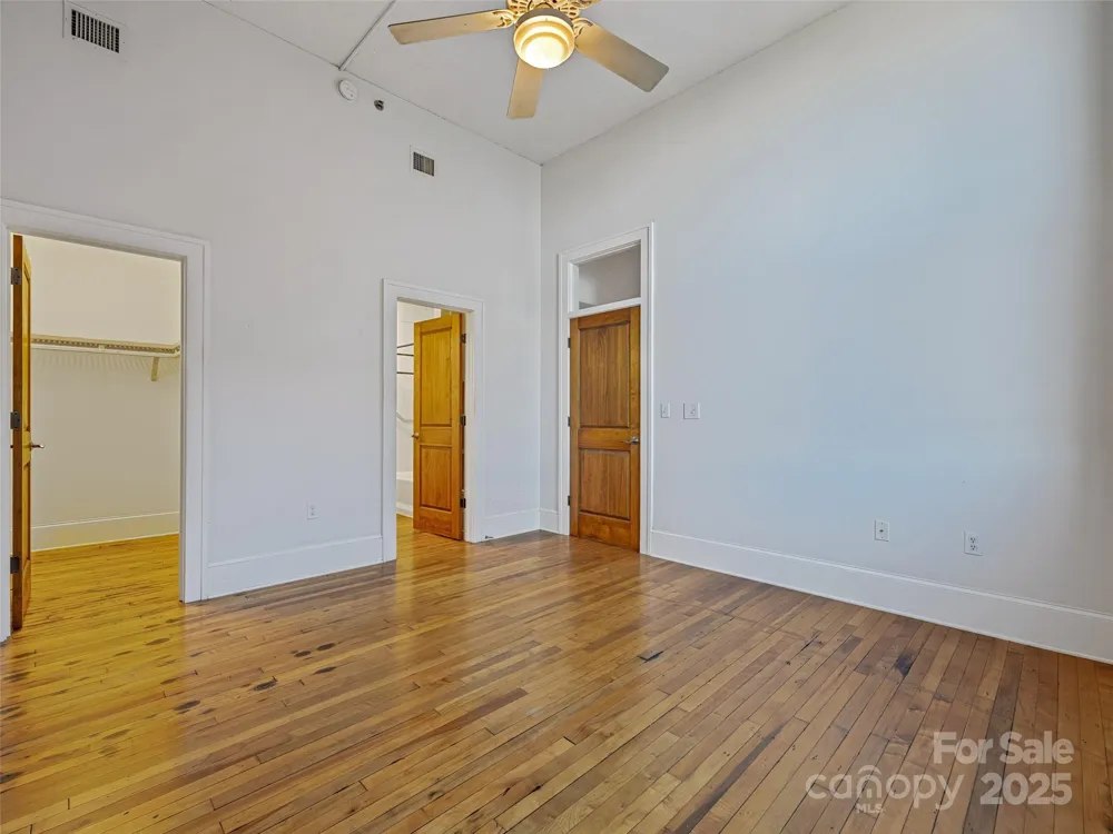 84 W Walnut Street #303 Asheville, NC 28801