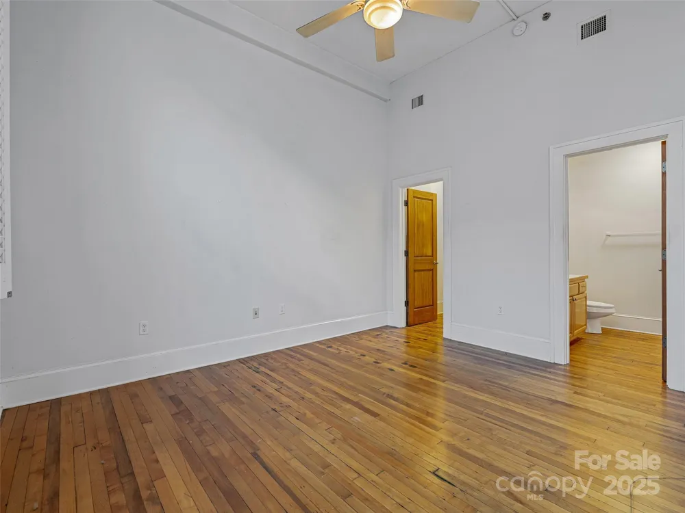 84 W Walnut Street #303 Asheville, NC 28801