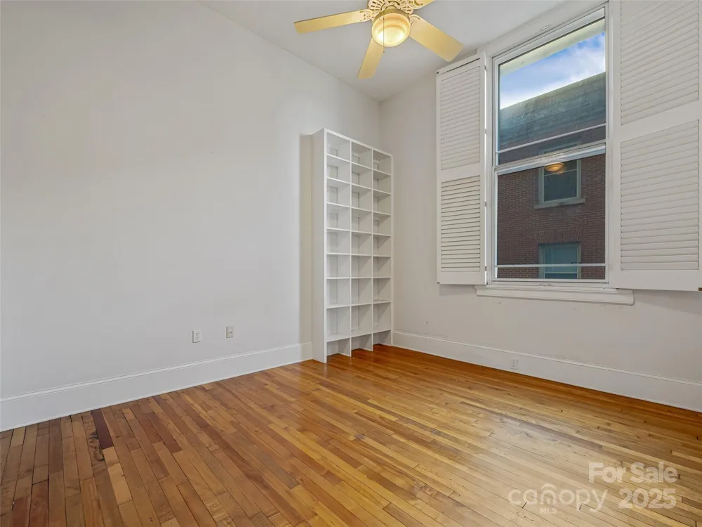 84 W Walnut Street #303 Asheville, NC 28801