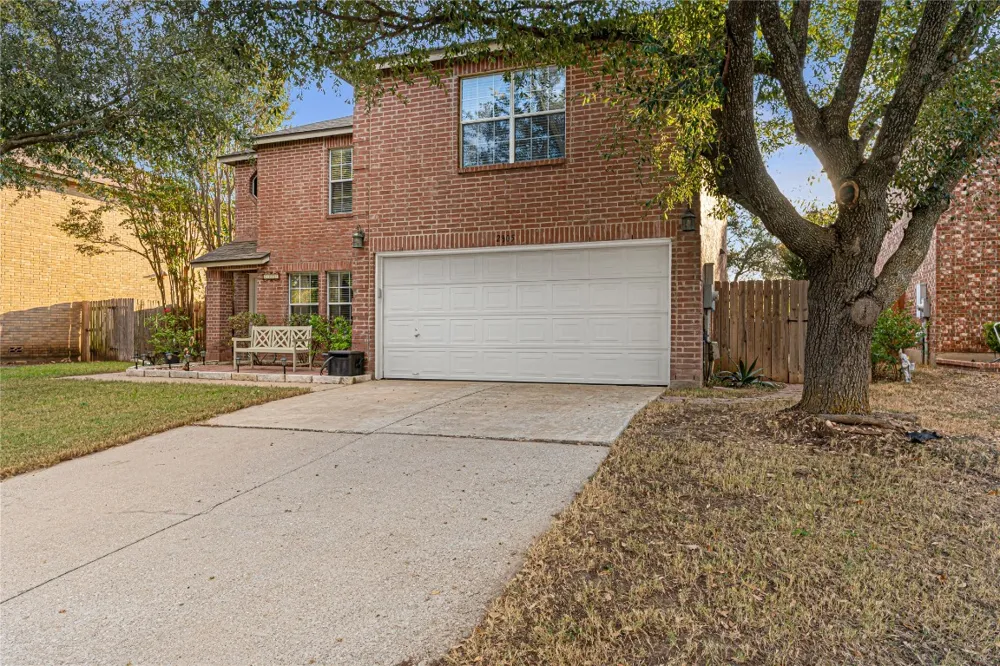 2305 Little Tree Bend Cedar Park, TX 78613