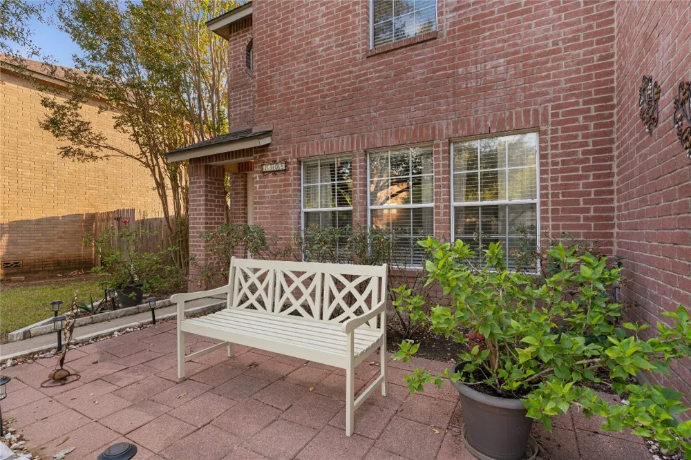 2305 Little Tree Bend Cedar Park, TX 78613
