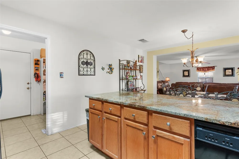 2305 Little Tree Bend Cedar Park, TX 78613
