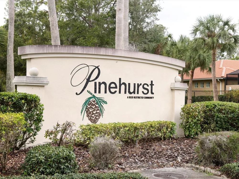 7234 ELEANOR CIRCLE #203 Sarasota, FL 34243