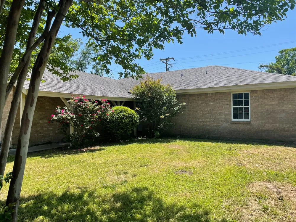 717 Bluebonnet Street Mexia, TX 76667