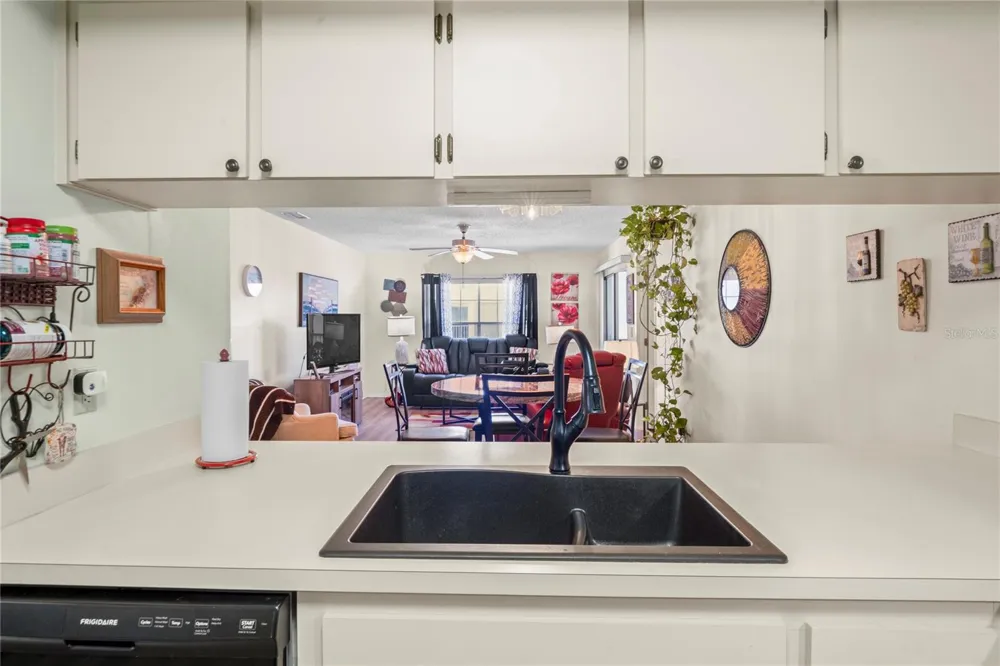 12041 HOOSIER COURT #202 Hudson, FL 34667