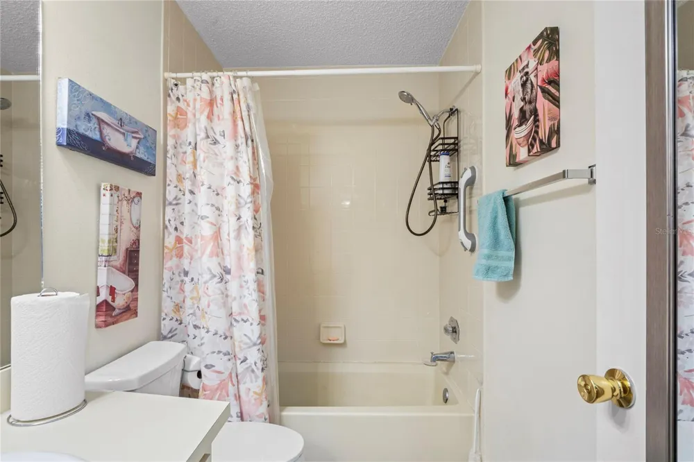 12041 HOOSIER COURT #202 Hudson, FL 34667