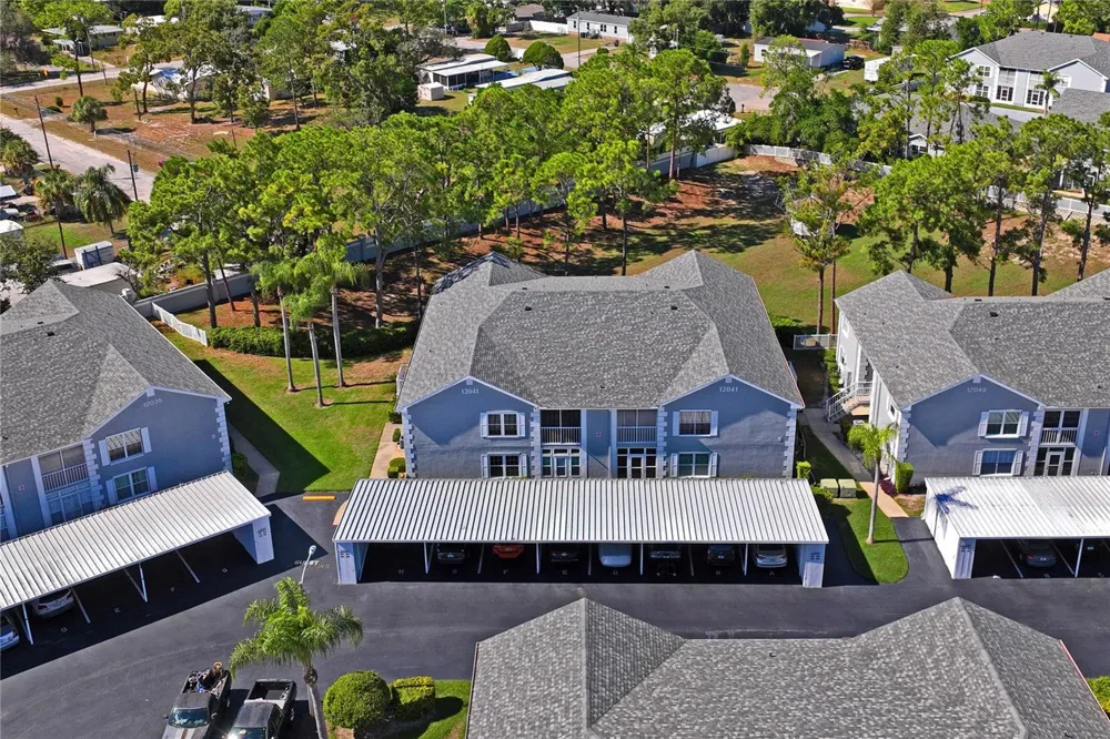 12041 HOOSIER COURT #202 Hudson, FL 34667
