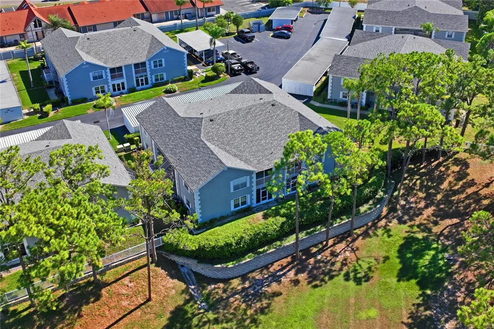 12041 HOOSIER COURT #202 Hudson, FL 34667