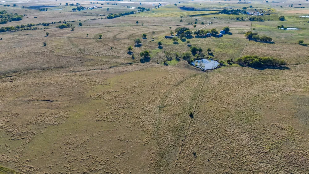 1332 County Road 423 Muenster, TX 76252