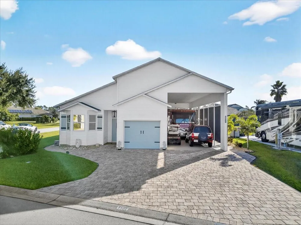 1102 MOTORCOACH DRIVE Polk City, FL 33868
