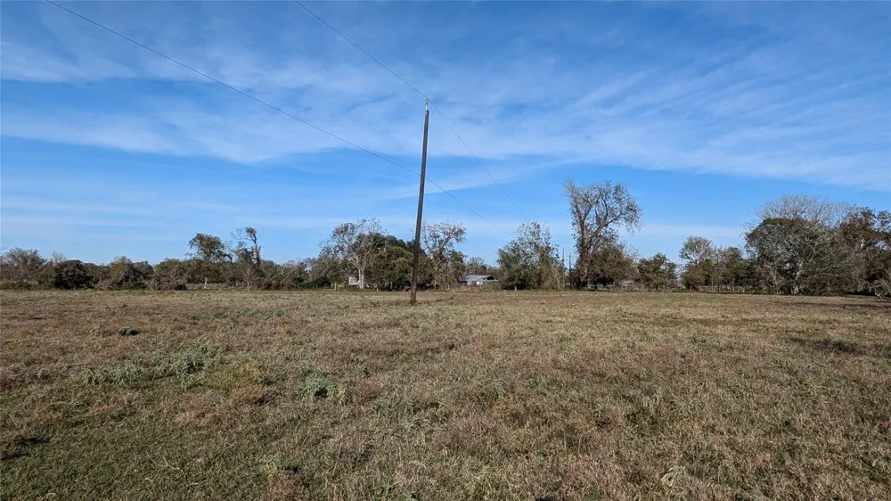 811 County Road 230 Wharton, TX 77488