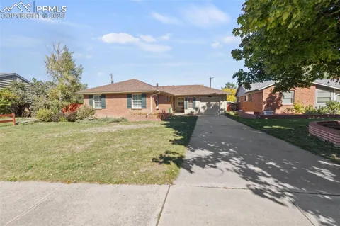 1868 Northview Drive