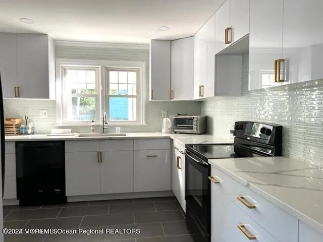 742 Myrtle Avenue West Allenhurst, NJ 07711