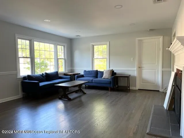 742 Myrtle Avenue West Allenhurst, NJ 07711