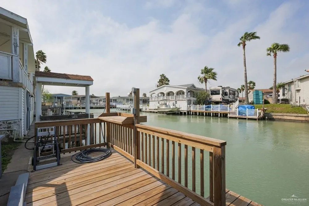 87 Abalone Circle Port Isabel, TX 78578