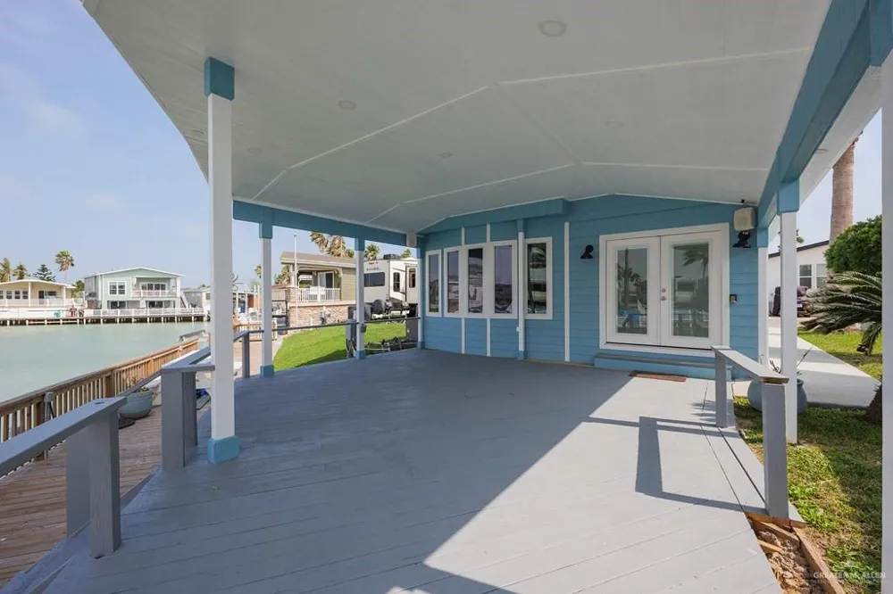 87 Abalone Circle Port Isabel, TX 78578