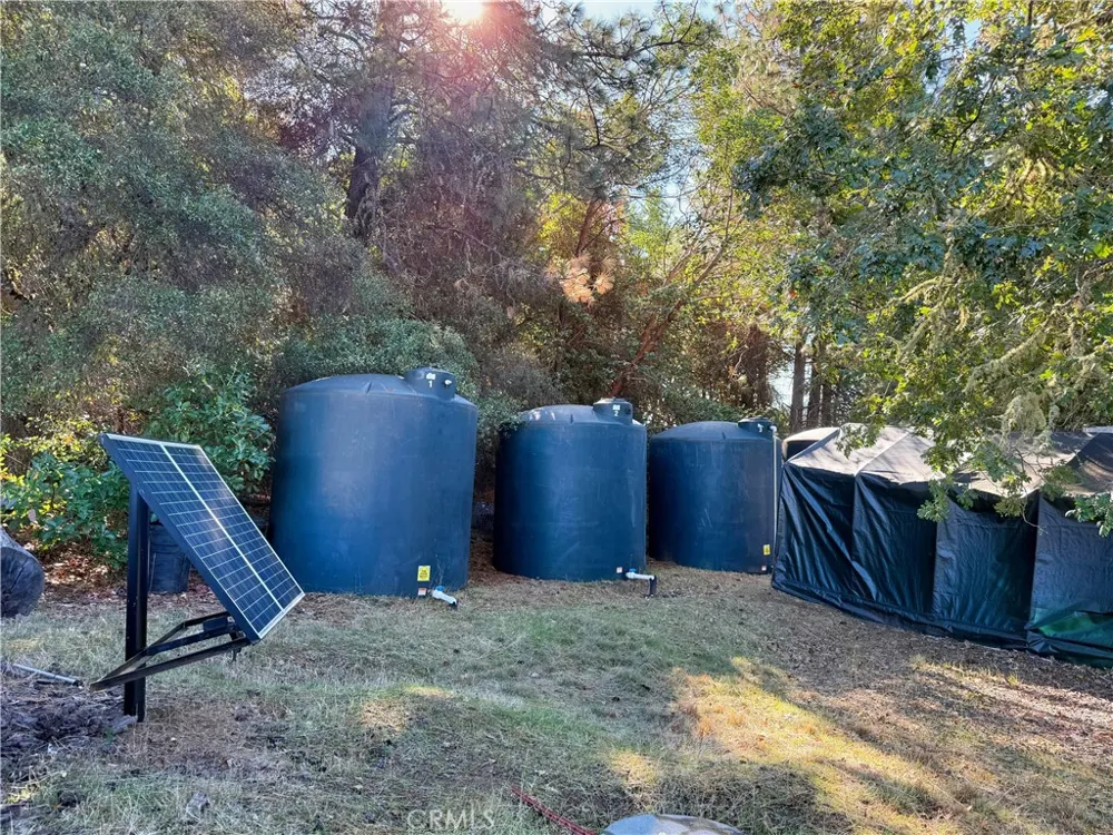 18225 Scenic Drive Redwood Valley, CA 95470
