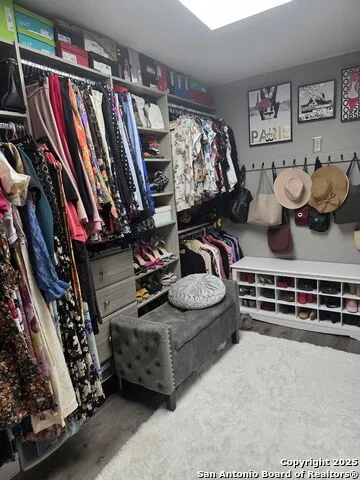 932 S Getty Uvalde, TX 78801