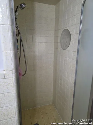 932 S Getty Uvalde, TX 78801