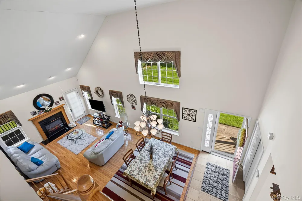 48 Avery Lane Miller Place, NY 11764