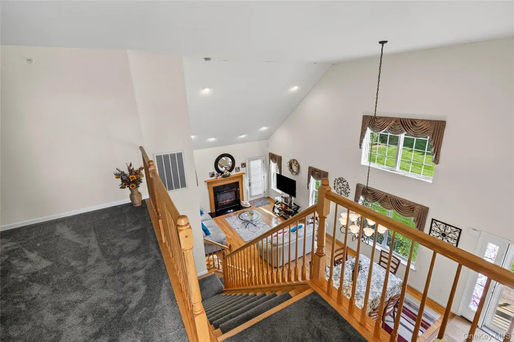 48 Avery Lane Miller Place, NY 11764