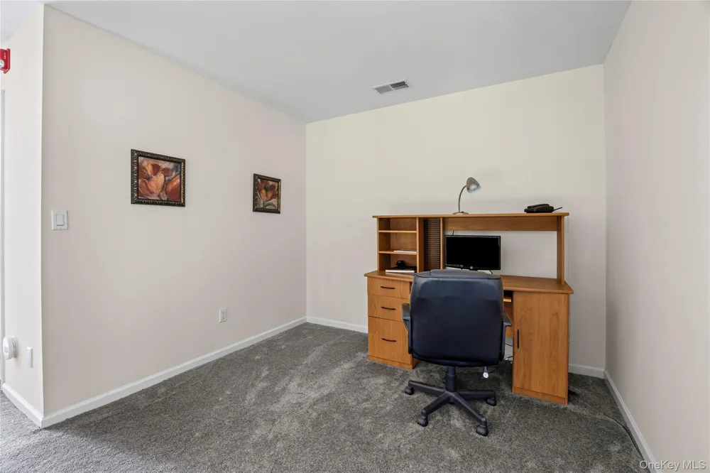 48 Avery Lane Miller Place, NY 11764