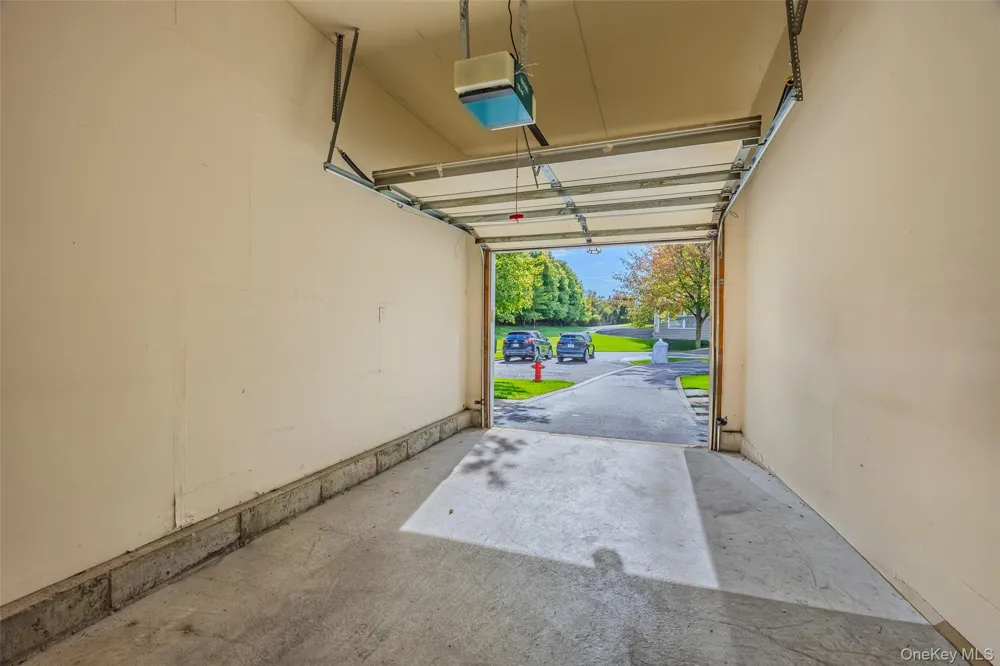 48 Avery Lane Miller Place, NY 11764