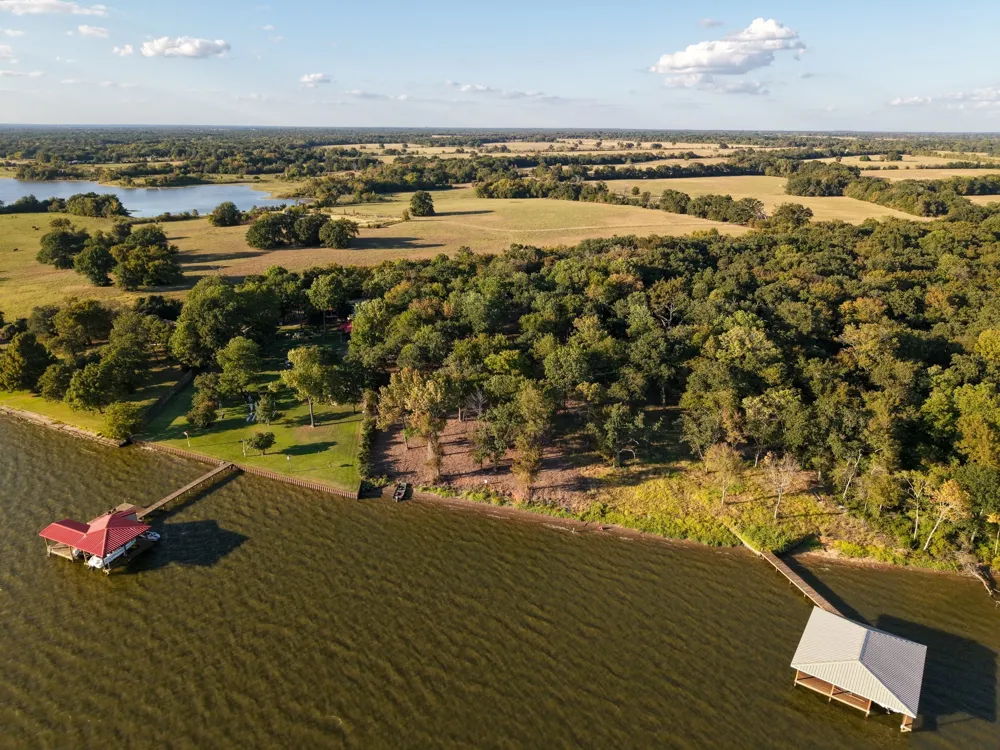 367 PR 5826 Groesbeck, TX 76667