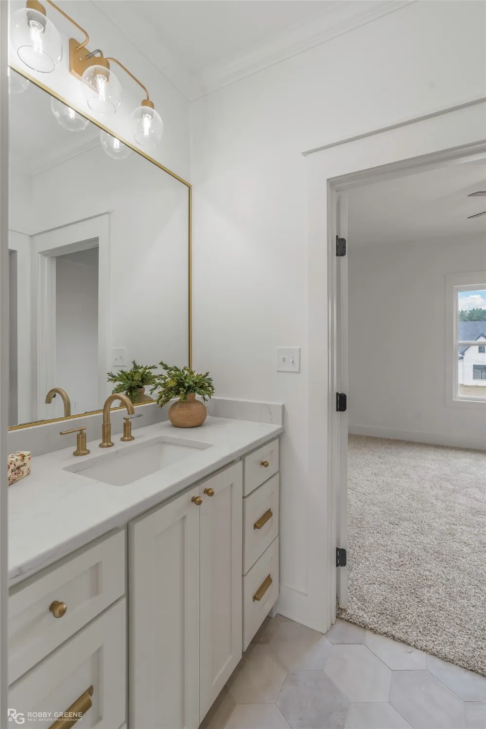 75 Turtle Creek Drive Benton, LA 71006
