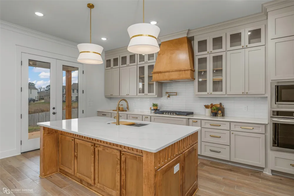 75 Turtle Creek Drive Benton, LA 71006