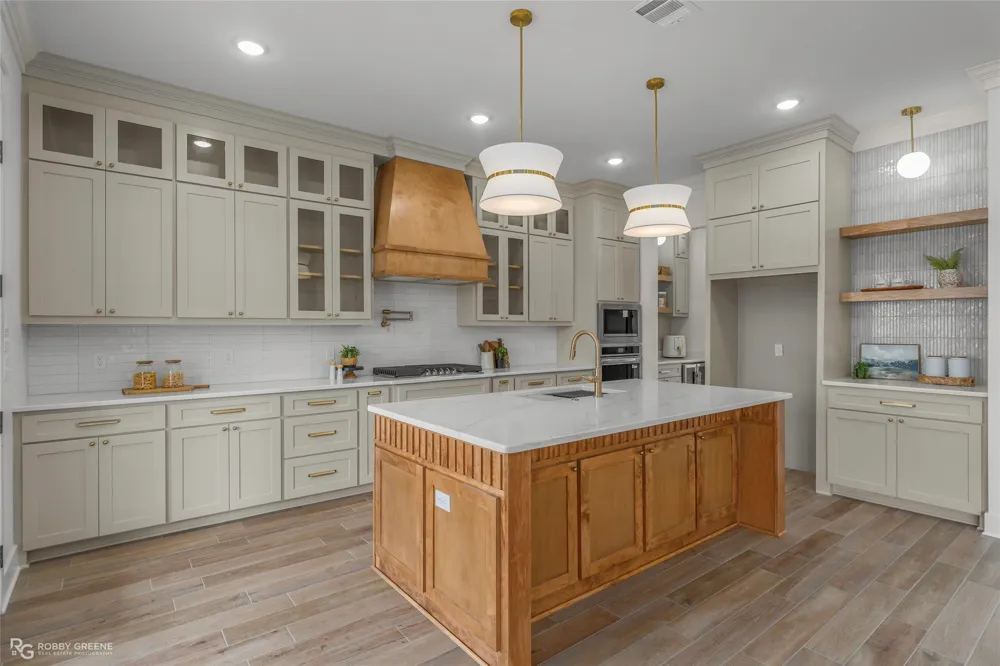 75 Turtle Creek Drive Benton, LA 71006