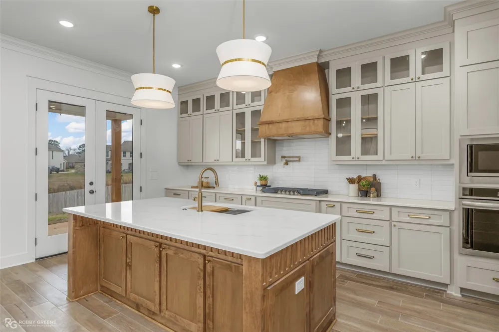75 Turtle Creek Drive Benton, LA 71006