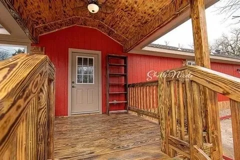 13993 Poncho Villa Drive Log Cabin, TX 75148