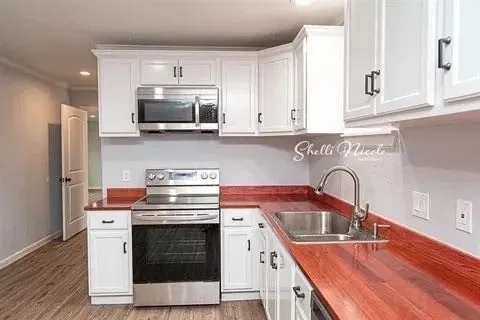 13993 Poncho Villa Drive Log Cabin, TX 75148