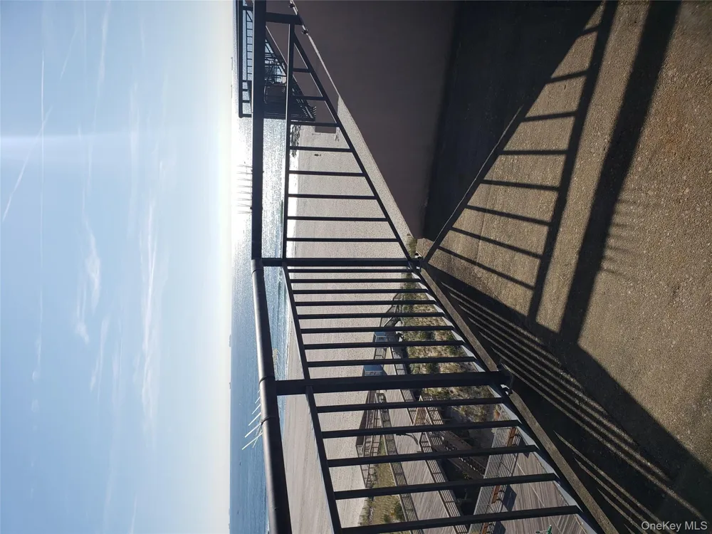 100 W Broadway #7L Long Beach, NY 11561