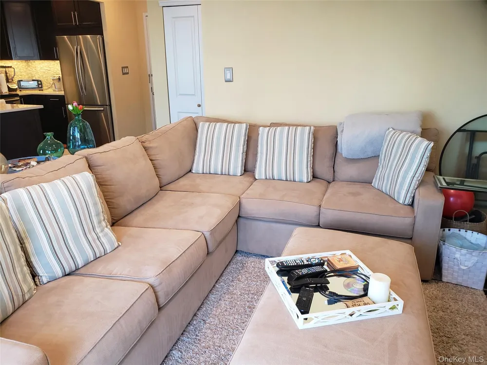 100 W Broadway #7L Long Beach, NY 11561
