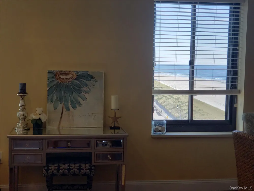 100 W Broadway #7L Long Beach, NY 11561