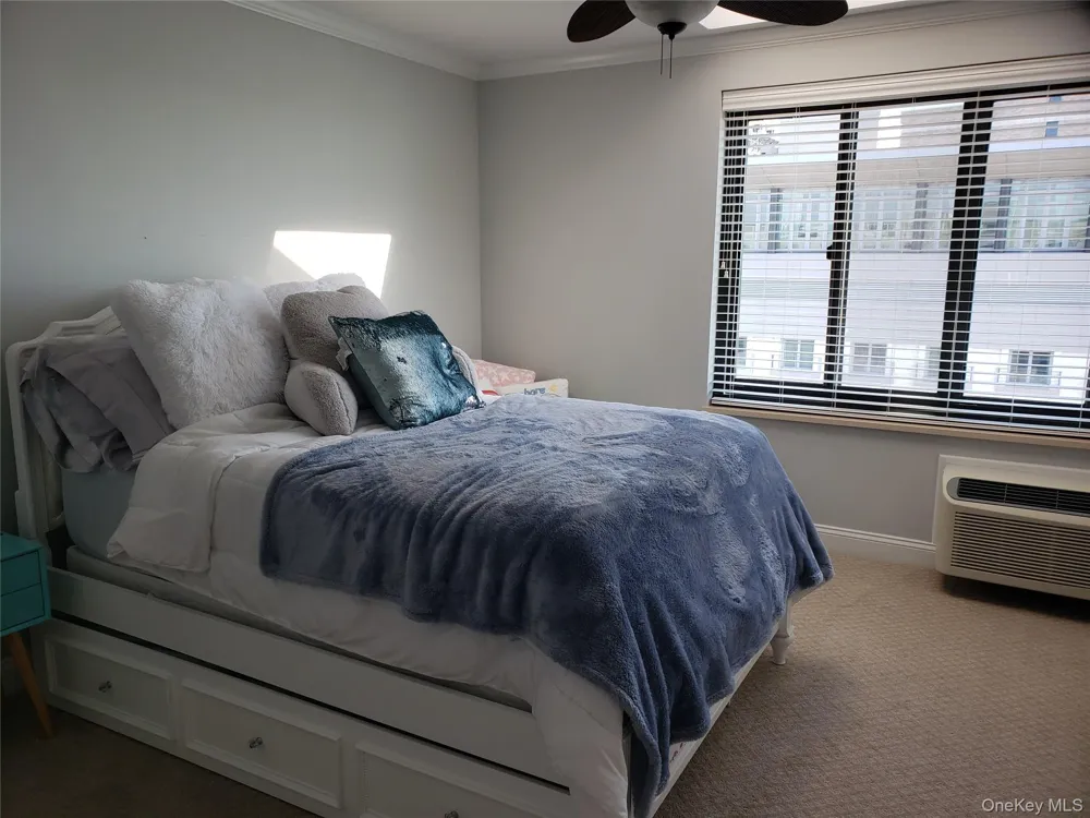 100 W Broadway #7L Long Beach, NY 11561