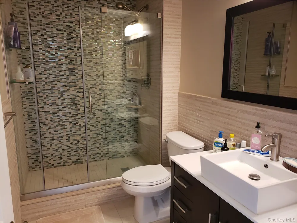 100 W Broadway #7L Long Beach, NY 11561