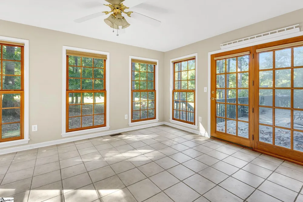 207 Hogan Drive Westminster, SC 29693
