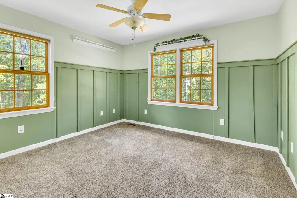 207 Hogan Drive Westminster, SC 29693