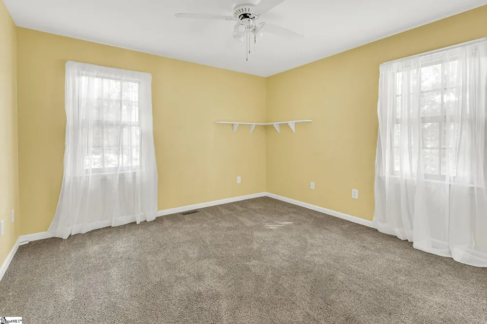 207 Hogan Drive Westminster, SC 29693