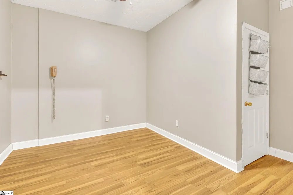 207 Hogan Drive Westminster, SC 29693