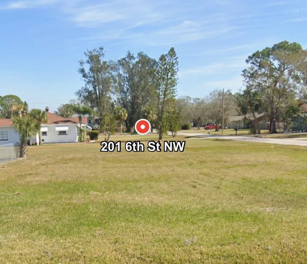 201 6TH STREET NW Ruskin, FL 33570